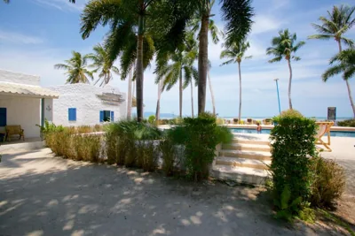 Lime N Soda Beachfront Resort – Photos 13